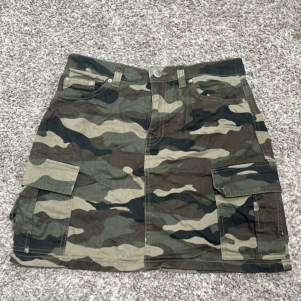 skirt